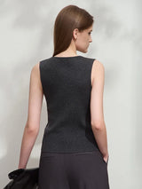 Minimalist V-Neck False Two-Piece Vest - Chic Autumn Layering