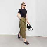 Minimalist Multi-Pocket Long Skirt - Casual Autumn Wear