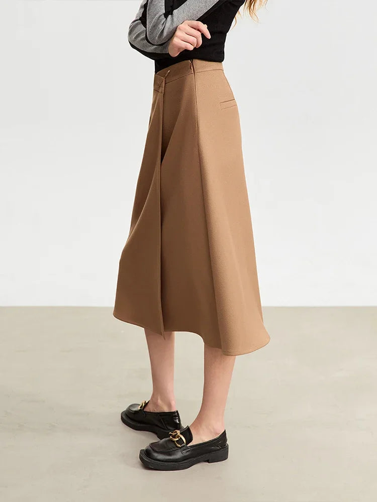 Minimalist A-Line Midi Skirt with Slit & Pockets - Office Wear